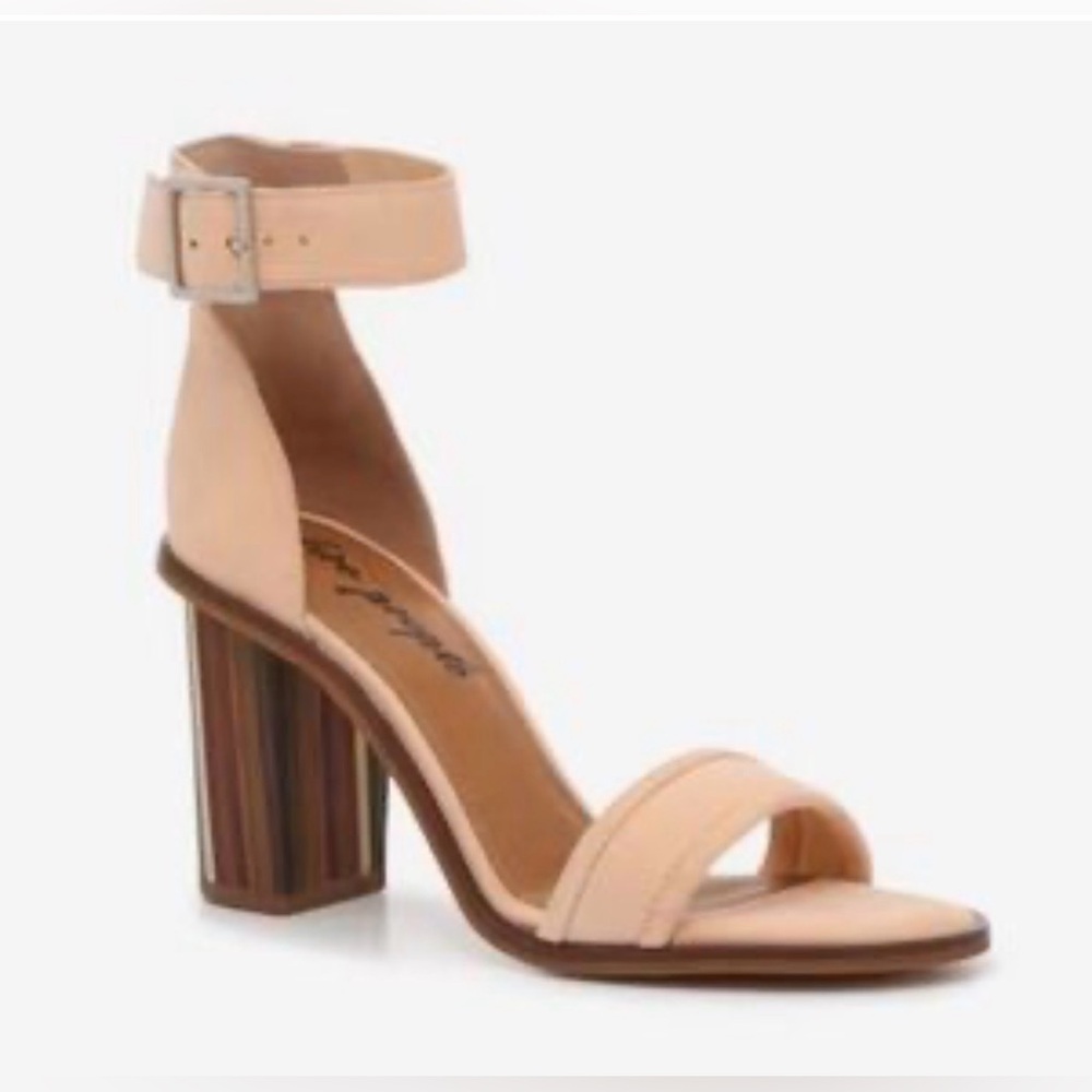 Free People Serenity Blush Nude Ankle-Strap 3”Block Heel Sandal sz 37 NWOB Boho